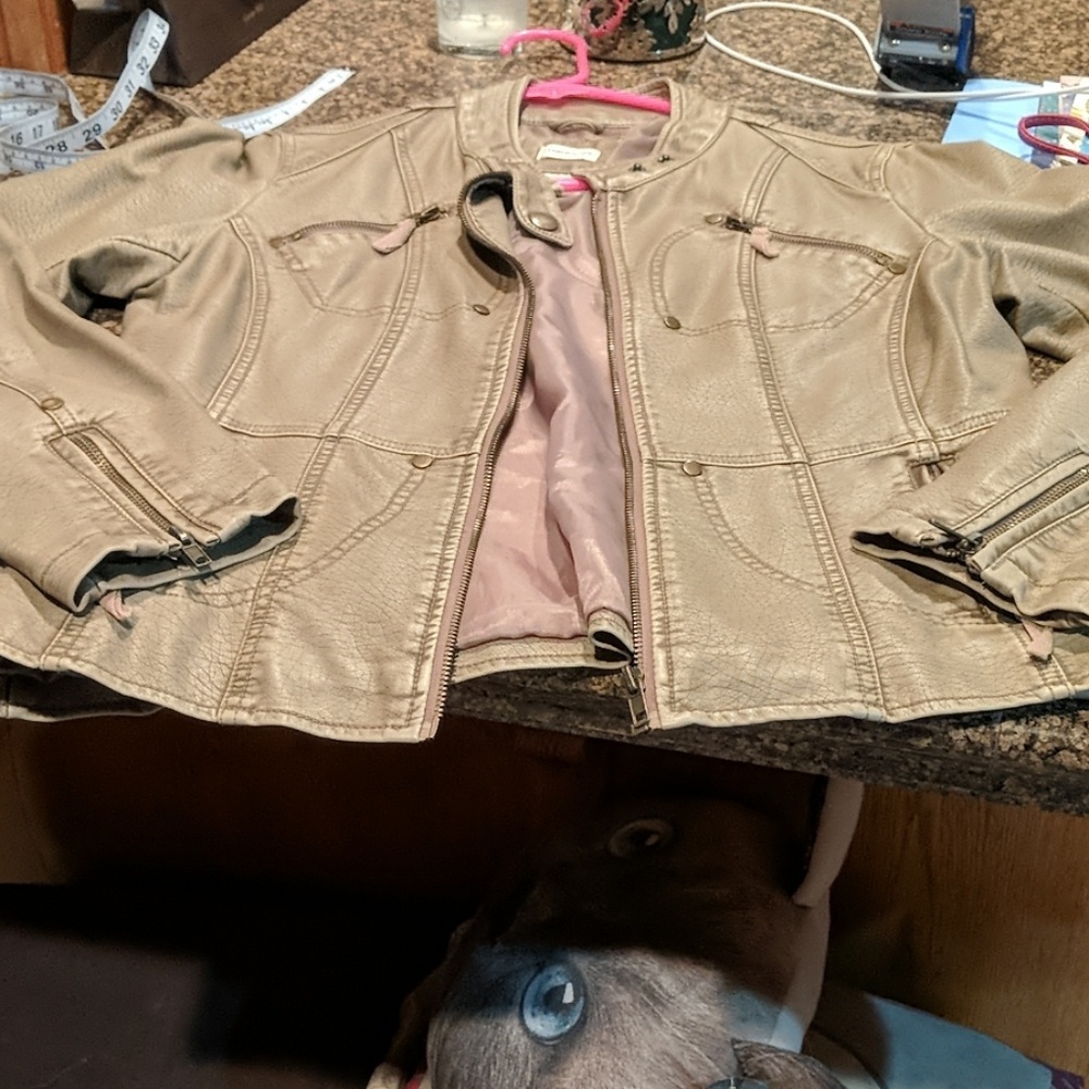 jacket - Picture 6 of 6